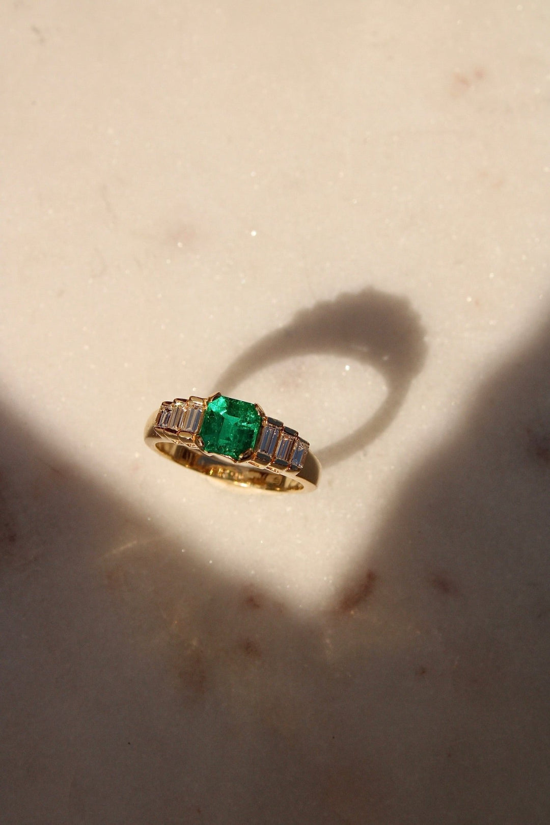 14K Columbian Emerald Art Deco Ring - Kingdom Jewelry