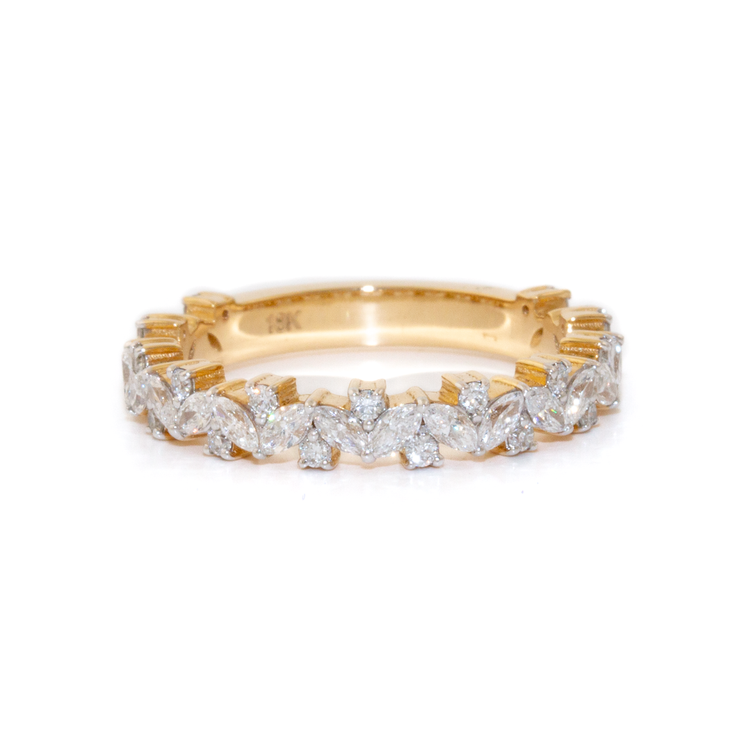18k Gold x 0.89ct VVS E IGI RBC & Marquise Lab Diamond Band