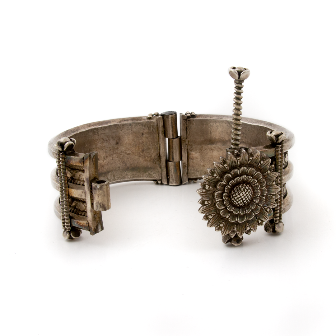 Silver x Heavy Tribal Sunflower Bangle Bracelet