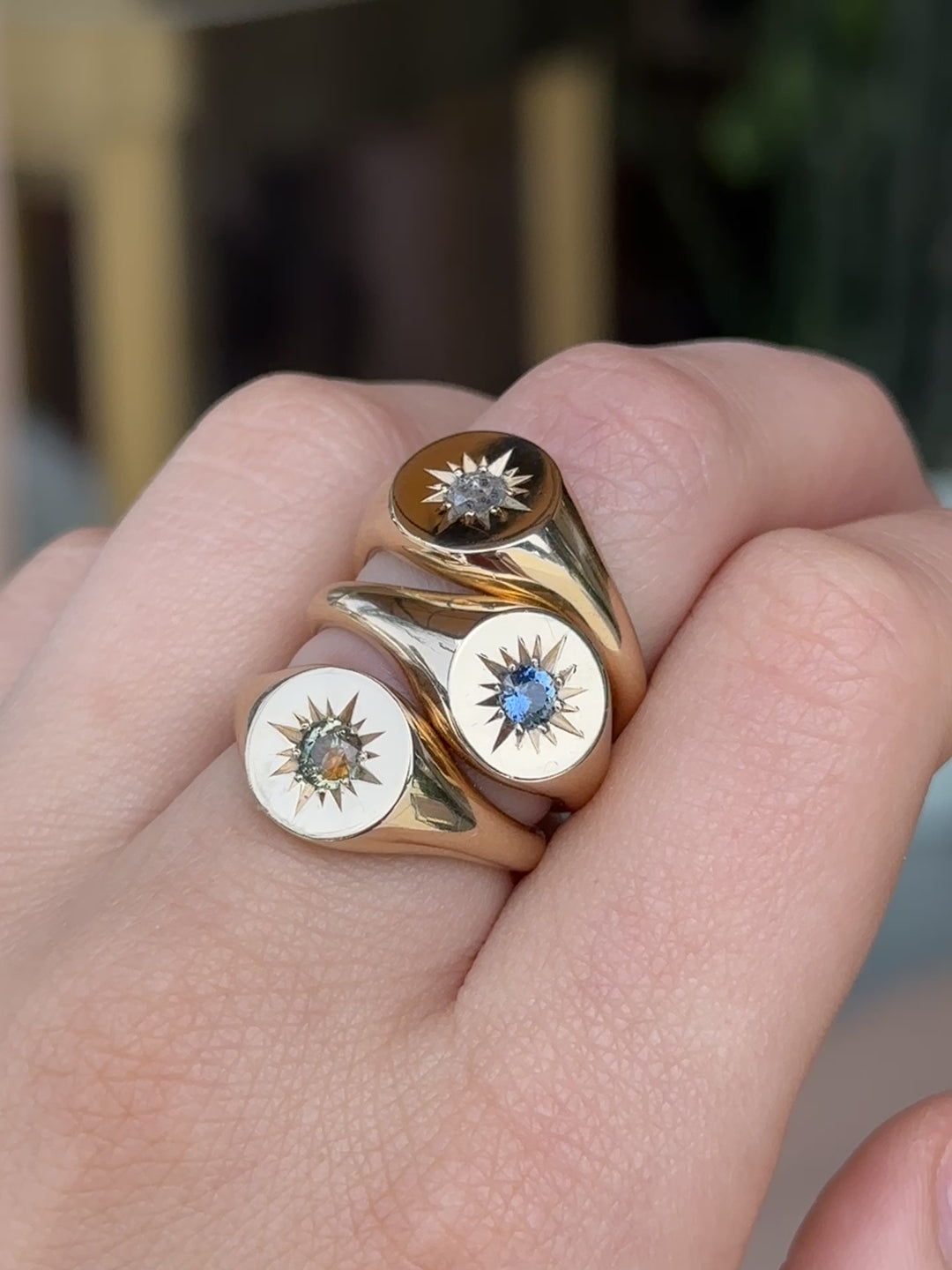 14k Gold x Blue Sapphire Starburst Solitaire Signet