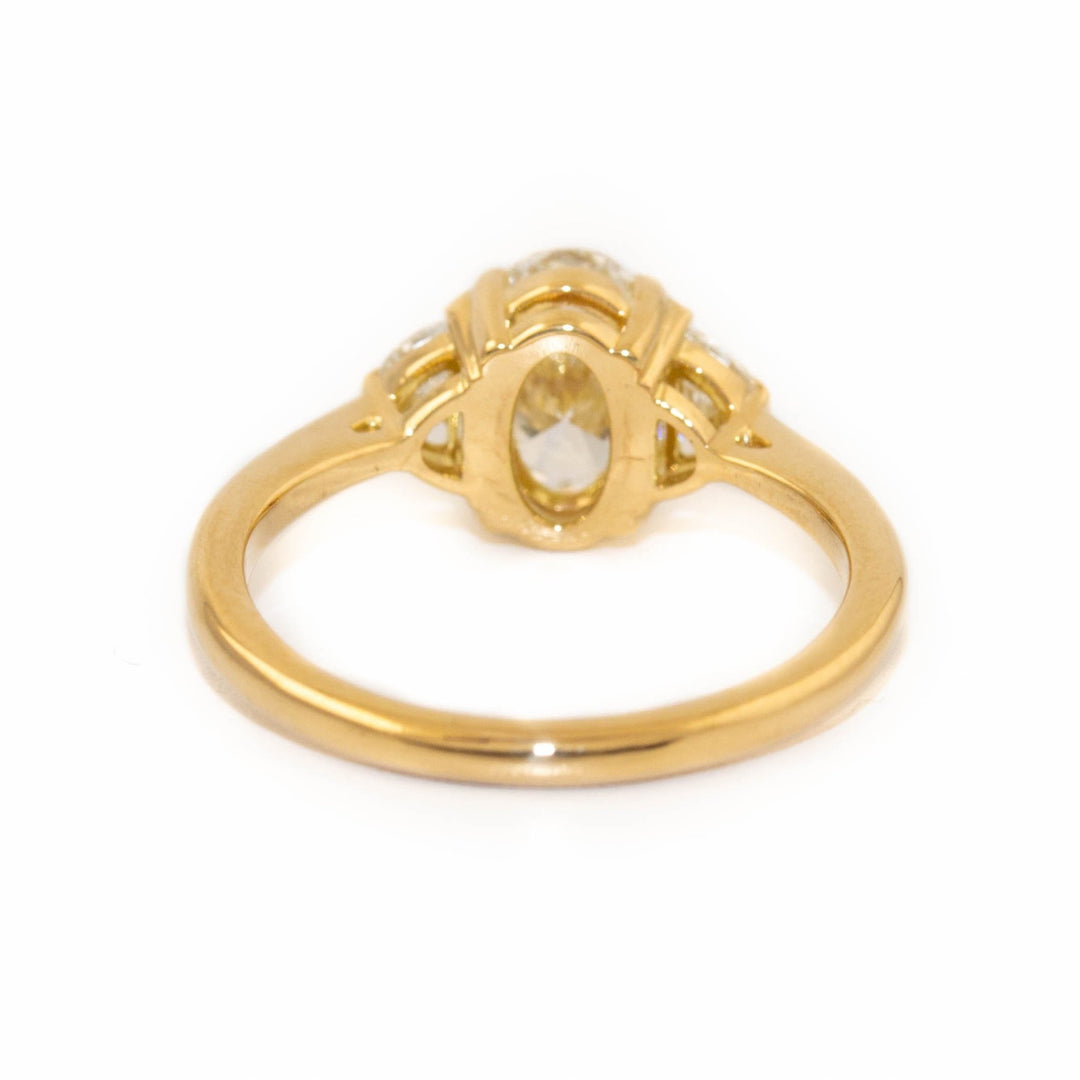 18kt Gold Diamond Engagement Ring - Kingdom Jewelry