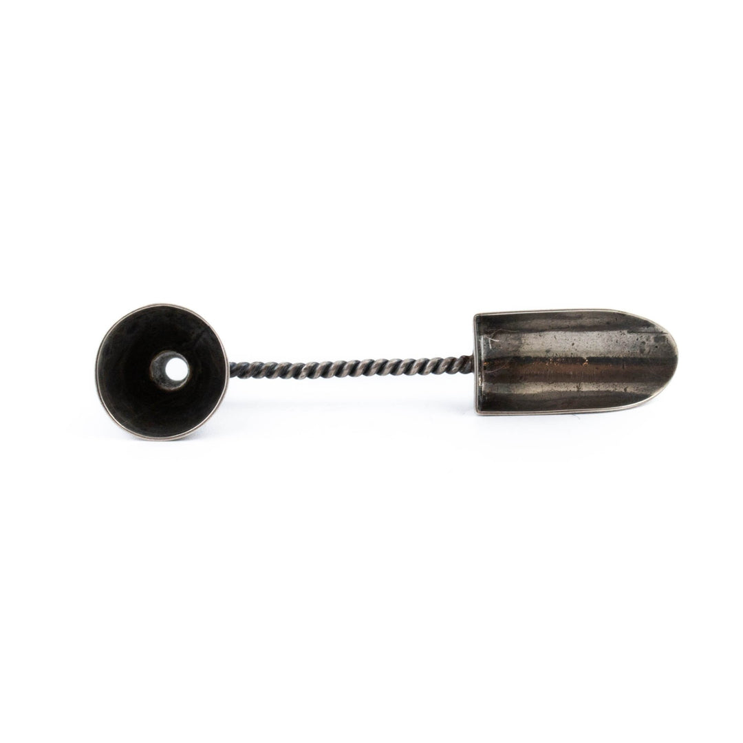 1950’s Vintage Candle Snuff - Kingdom Jewelry