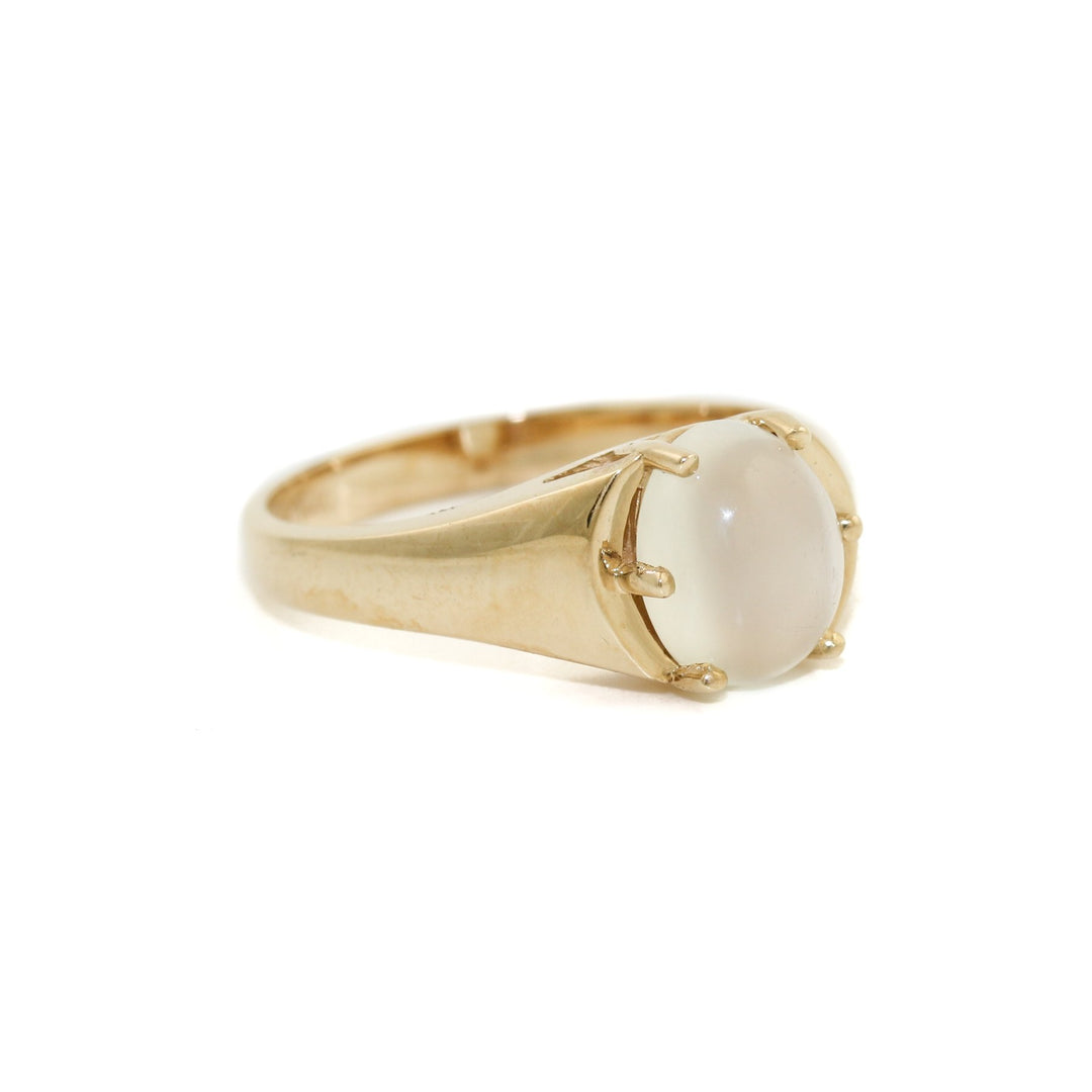 Vintage 10K Gold Moonstone Ring - Kingdom Jewelry