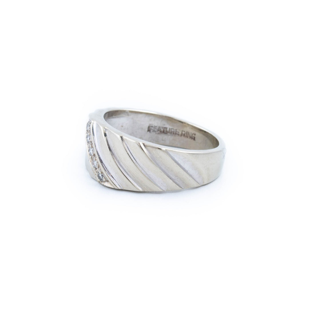 Vintage Ridged Gold Ring - Kingdom Jewelry