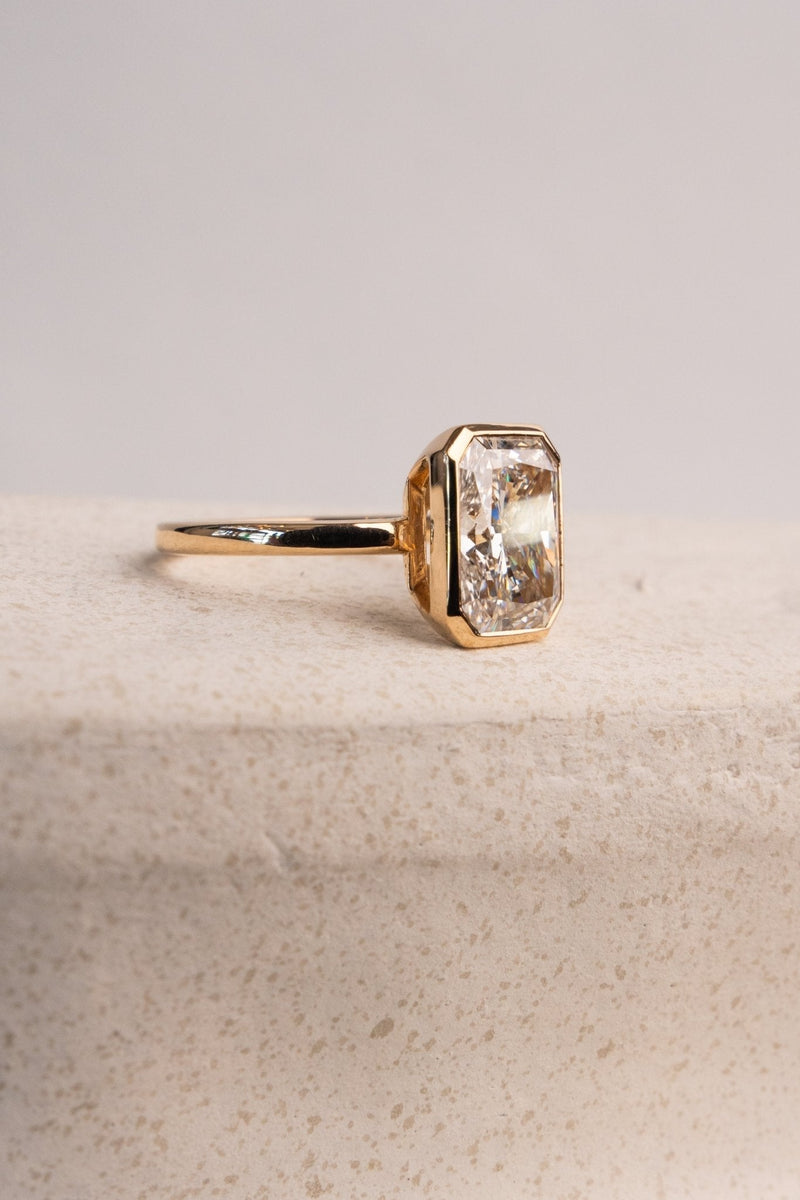 Best Engagement Ring Styles in Vancouver Right Now (2026 Trends Guide) - Kingdom Jewelry