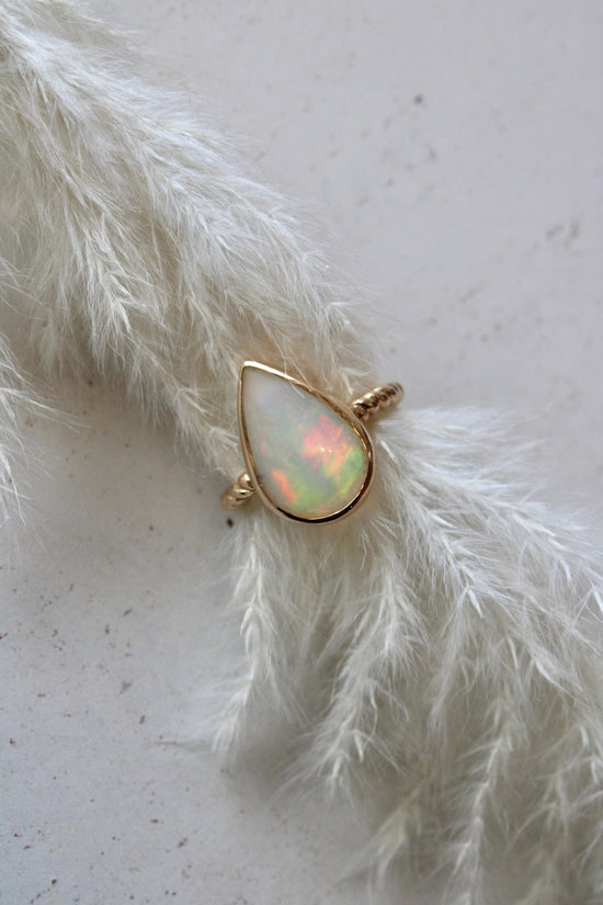 Opals - Kingdom Jewelry