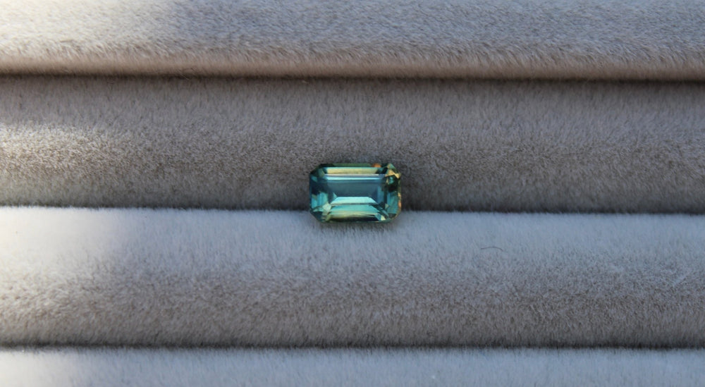 0.80ct Emerald Cut Aqua Teal Sapphire - Kingdom Jewelry