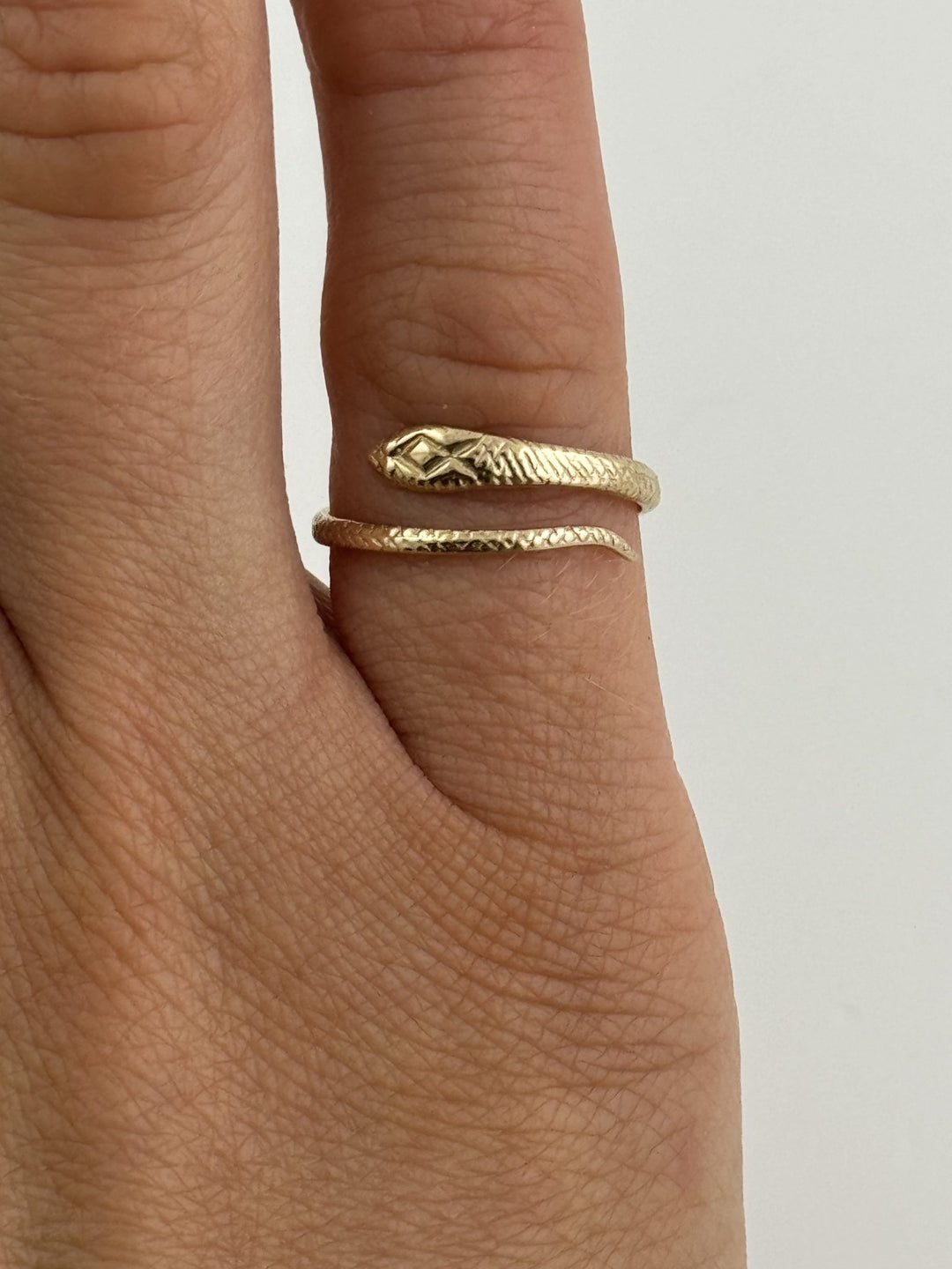 10k Dainty Snake Ring - Kingdom Jewelry