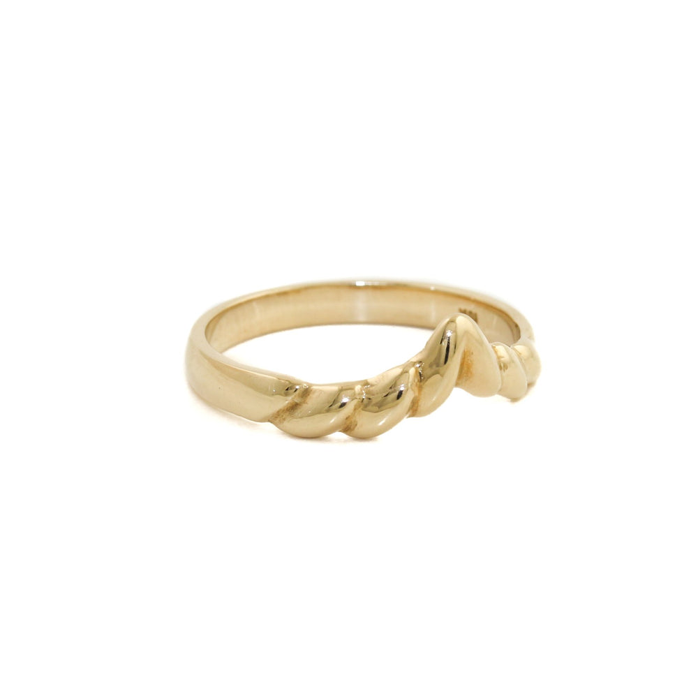 
                  
                    10k Gold x Puff Tiara Heart Ring - Kingdom Jewelry
                  
                