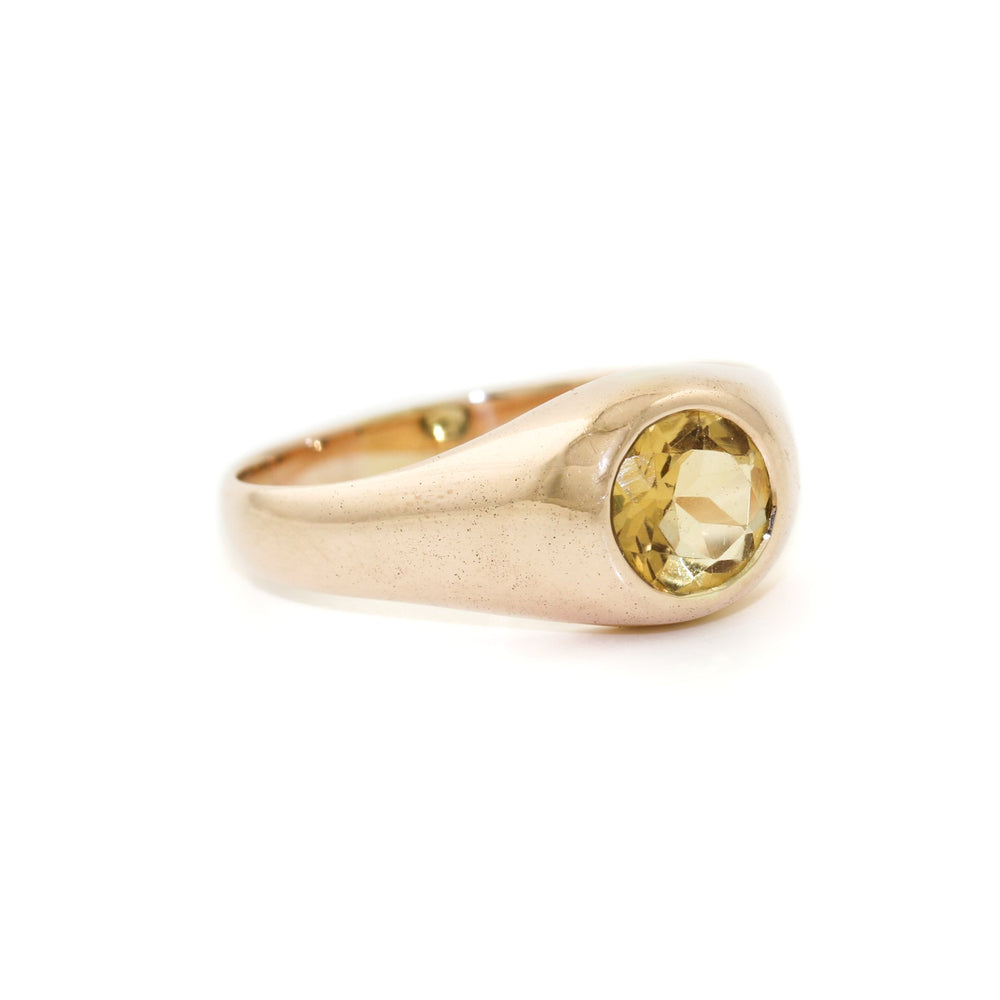 
                  
                    10k Gold x Round Brilliant - Cut Citrine Signet - Kingdom Jewelry
                  
                