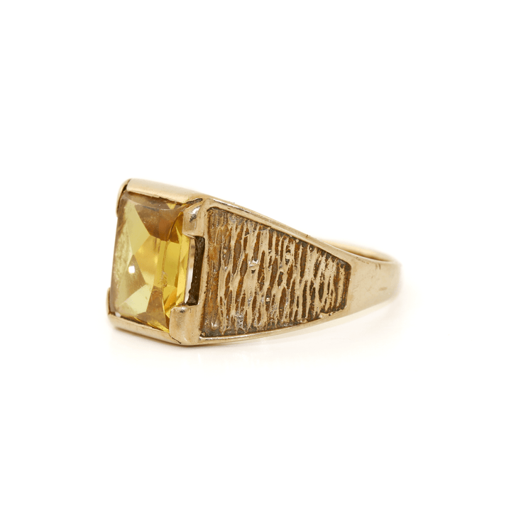 10K Gold x Vintage Solaris Synthetic Sugarloaf Sapphire Signet - Kingdom Jewelry