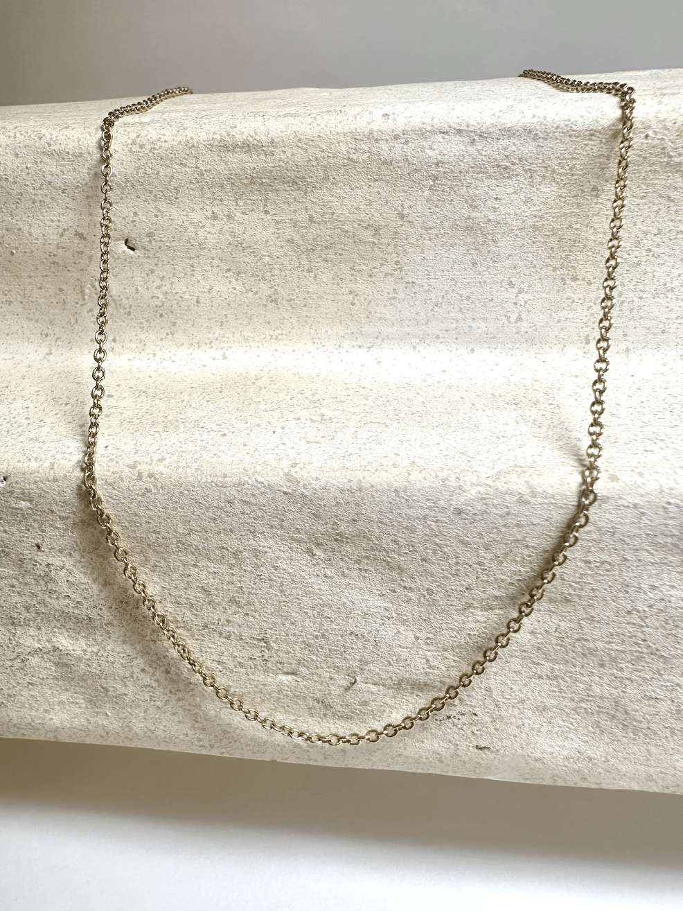 10K Italian Gold 22" Solid Round Link Chain - Kingdom Jewelry