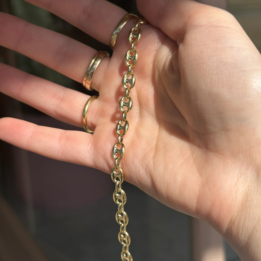 
                      
                        10k Midi Gucci Puff Bracelet - Kingdom Jewelry
                      
                    