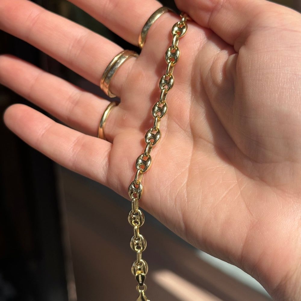 
                      
                        10k Mini Gucci Puff Bracelet - Kingdom Jewelry
                      
                    