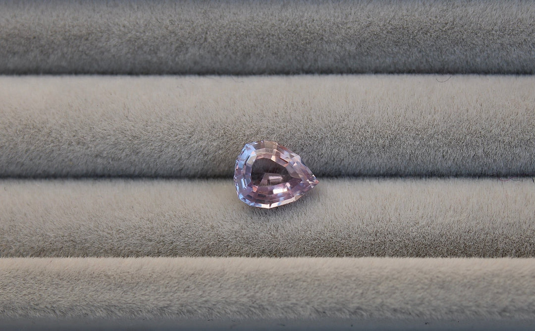 1.16ct Geometric Lavender Sapphire - Kingdom Jewelry