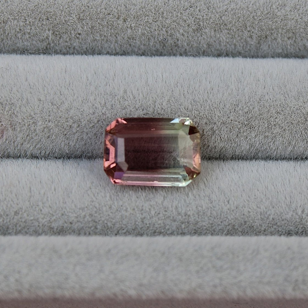 1.37ct Bi Colour Tourmaline - Kingdom Jewelry