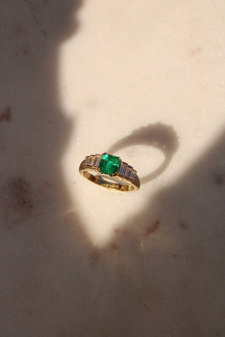 14K Columbian Emerald Art Deco Ring - Kingdom Jewelry