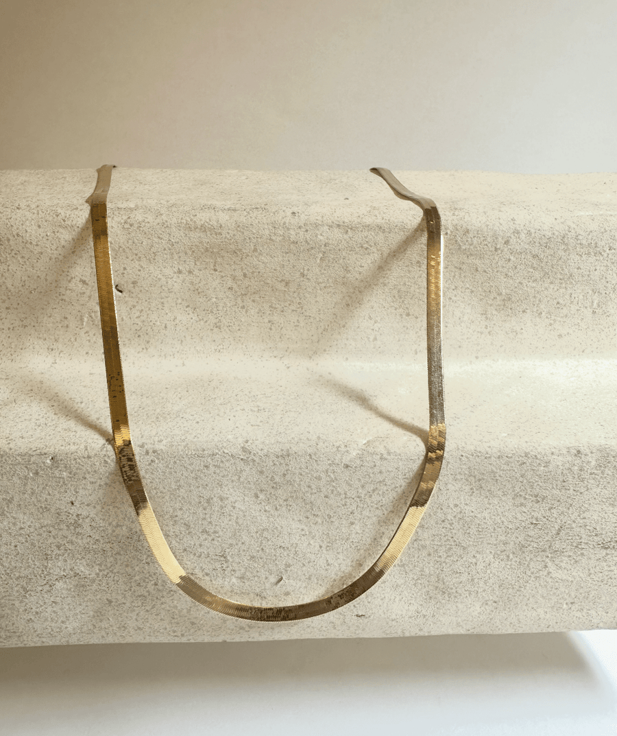 14K Flat Flex Herringbone Chain Necklace 18" - Kingdom Jewelry