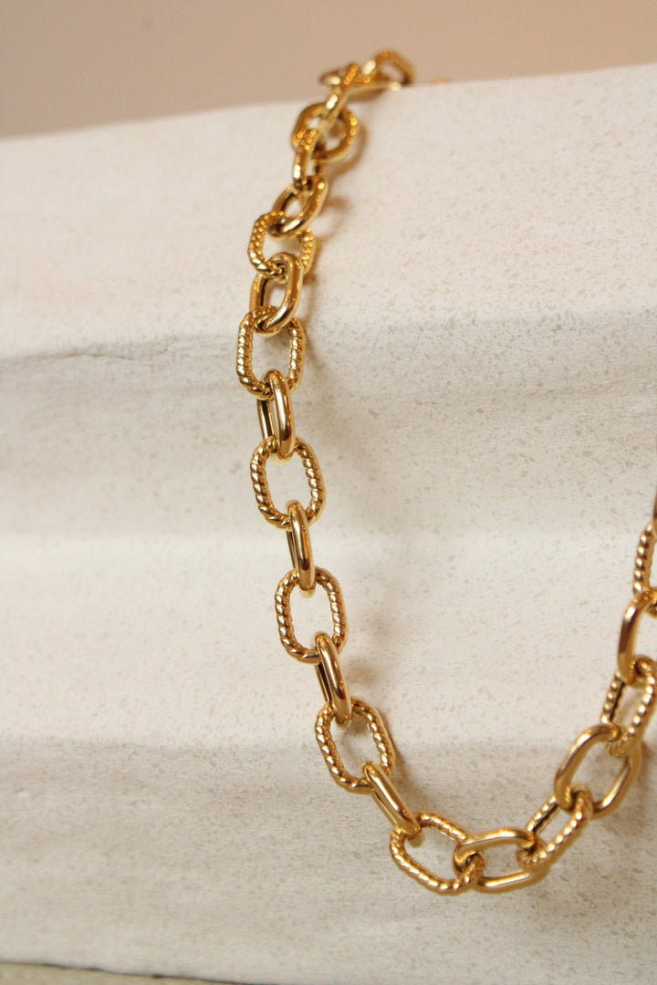 14K Gold Two - Textured Link Chain - Kingdom Jewelry