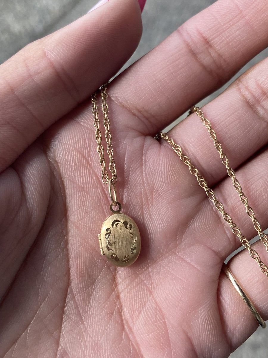 14k Gold Vintage Locket Charm - Kingdom Jewelry