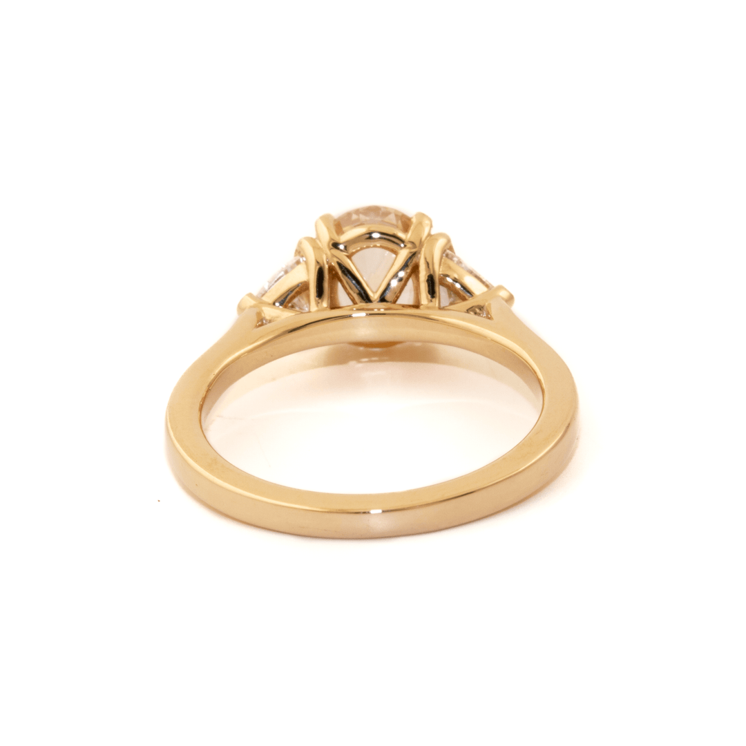 14k Gold x 1.72ct Unheated Peach Sapphire & .46 Trillion Lab Diamond Trilogy Ring - Kingdom Jewelry