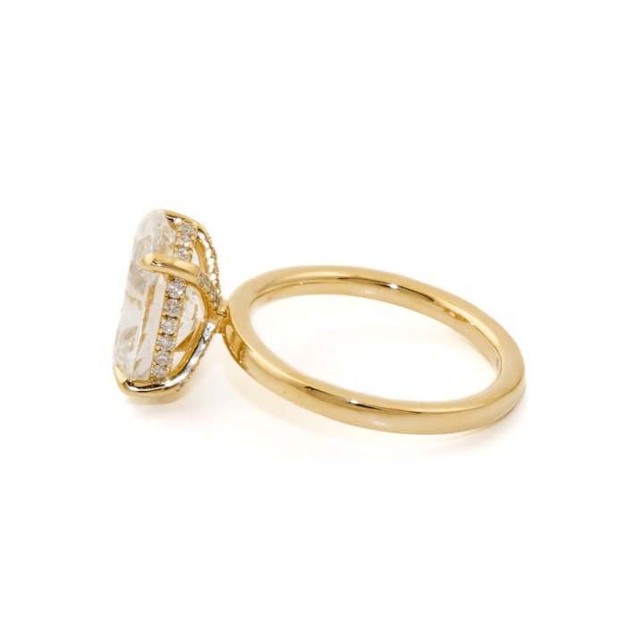 14k Gold x 4.10 ct VVS2 E Oval & 0.29ctw RBC VS+ F+ Lab Diamond Solitaire Engagement Set - Kingdom Jewelry