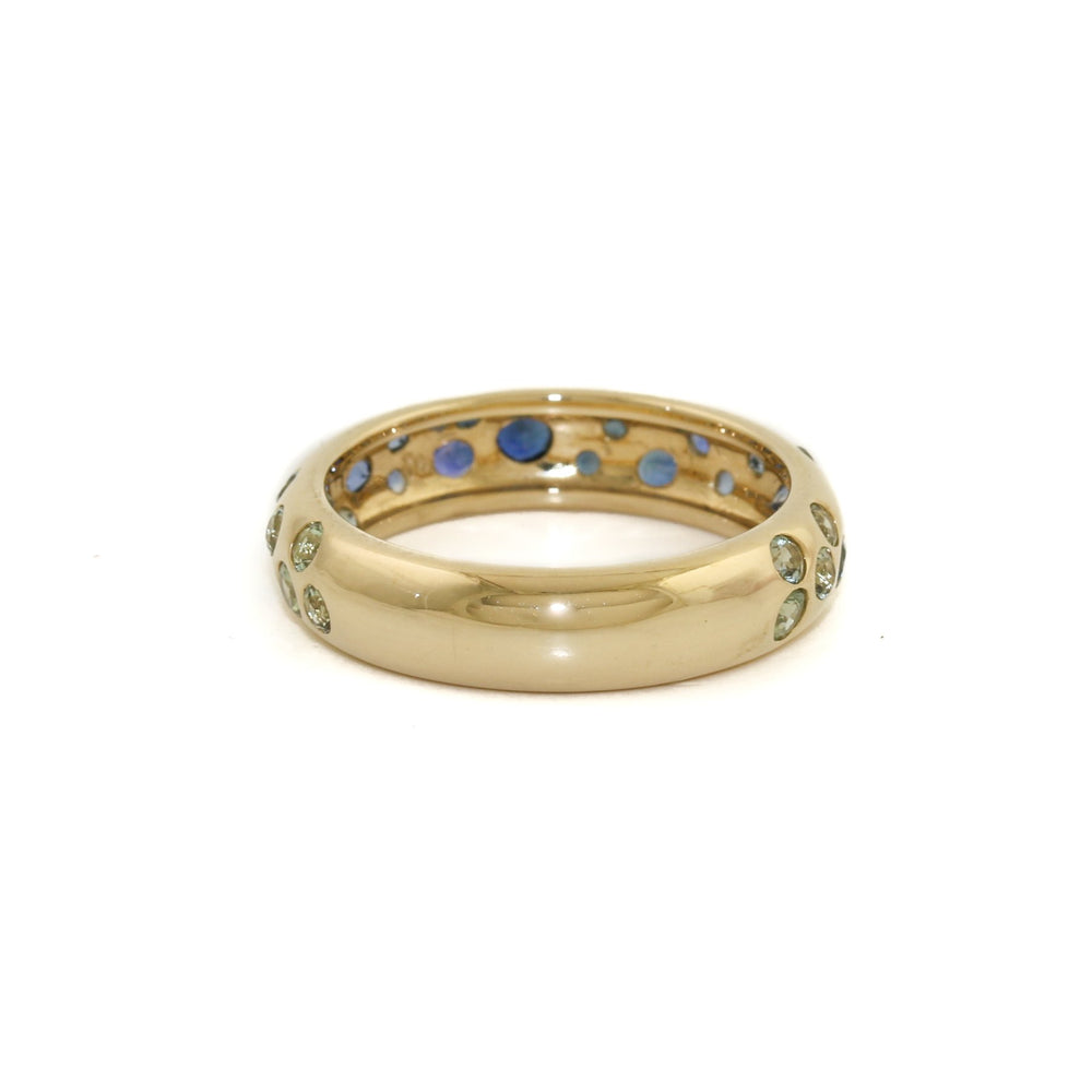 
                      
                        14k Gold x 4mm Blue Sapphire Ombre Confetti Band - Kingdom Jewelry
                      
                    