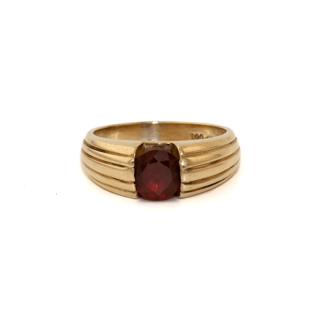 14k Gold x Art - Deco Shell - Shank Red Garnet Solitaire - Kingdom Jewelry