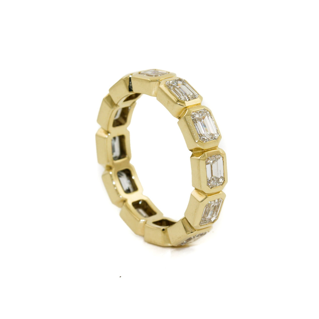 14k Gold x Emerald - Cut Lab Diamond Infinity Band (HRZ) - Kingdom Jewelry