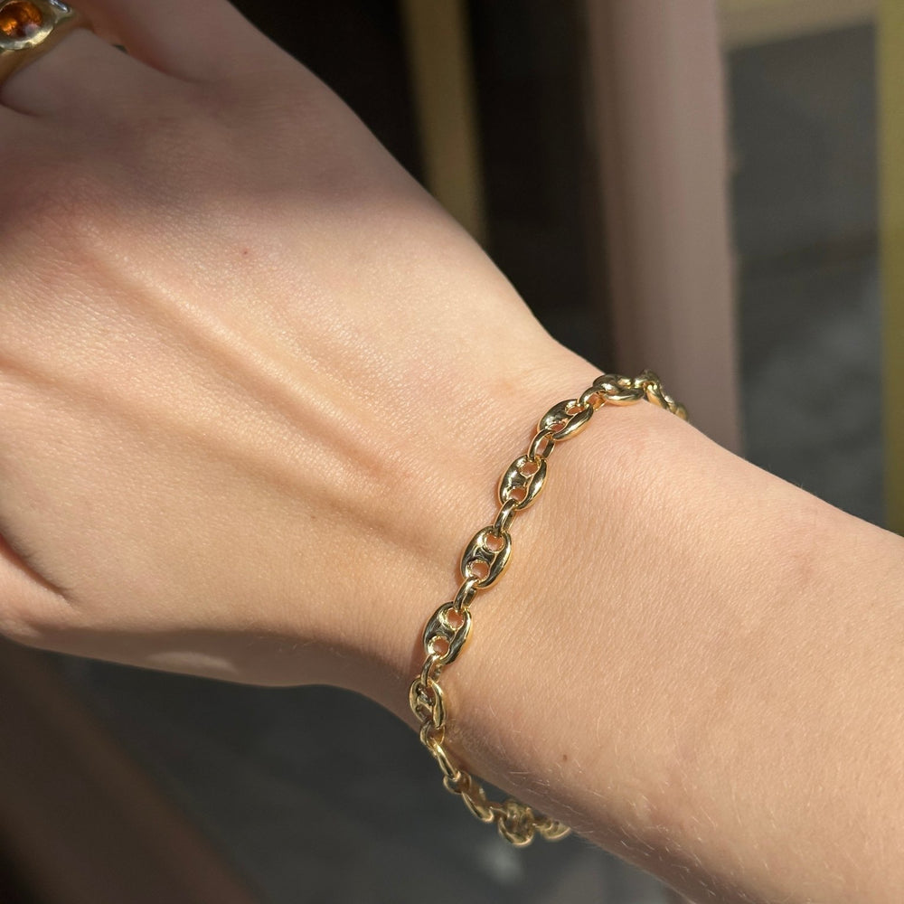 
                      
                        14k Gucci Puff Bracelet - Kingdom Jewelry
                      
                    