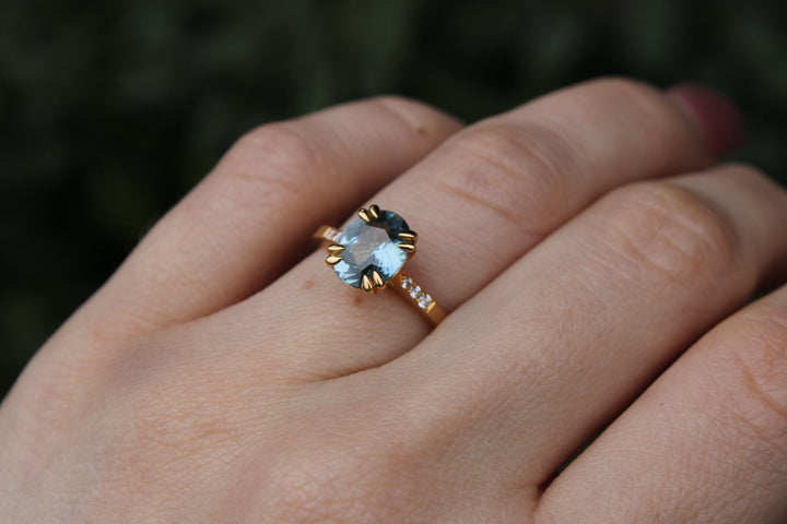 14k Oval Sapphire & Diamond Ring - Kingdom Jewelry