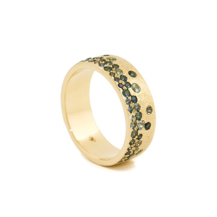 14k x 7mm Teal Sapphire Kaleidoscope Confetti Band - Kingdom Jewelry