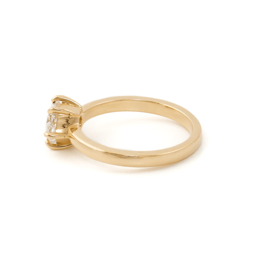 14k Yellow Gold x 1.04ct E VS1 Elongated Hexagon Cut Lab Diamond Engagement Solitaire - Kingdom Jewelry
