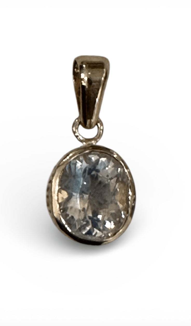 14kt Yellow Gold Oval Moonstone Pendant - Kingdom Jewelry