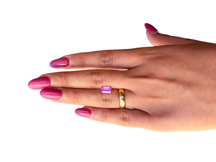 1.538ct Vivid Pink Mahenge Spinel - Kingdom Jewelry