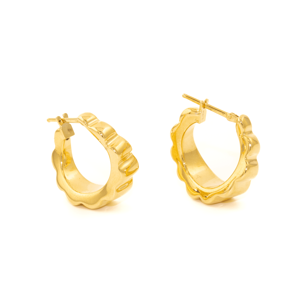18k Gold x 18mm Ripple Puff Hoops - Kingdom Jewelry