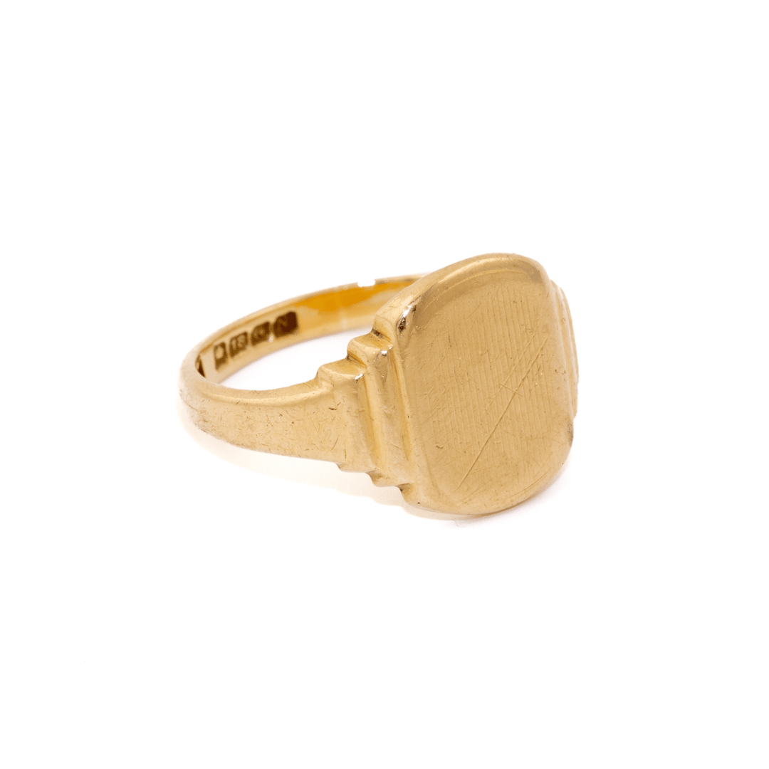 18k Gold x Textured Rectangular Signet Ring - Kingdom Jewelry