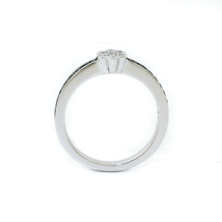 18k White Gold x 0.29ct Black & 0.13ct White Diamond Half - Eternity Clover Band - Kingdom Jewelry