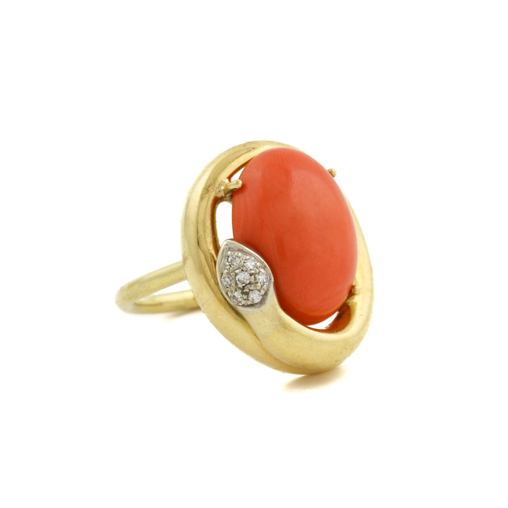 
                      
                        18k x Oval Coral & Diamond Snake Cocktail Ring - Kingdom Jewelry
                      
                    