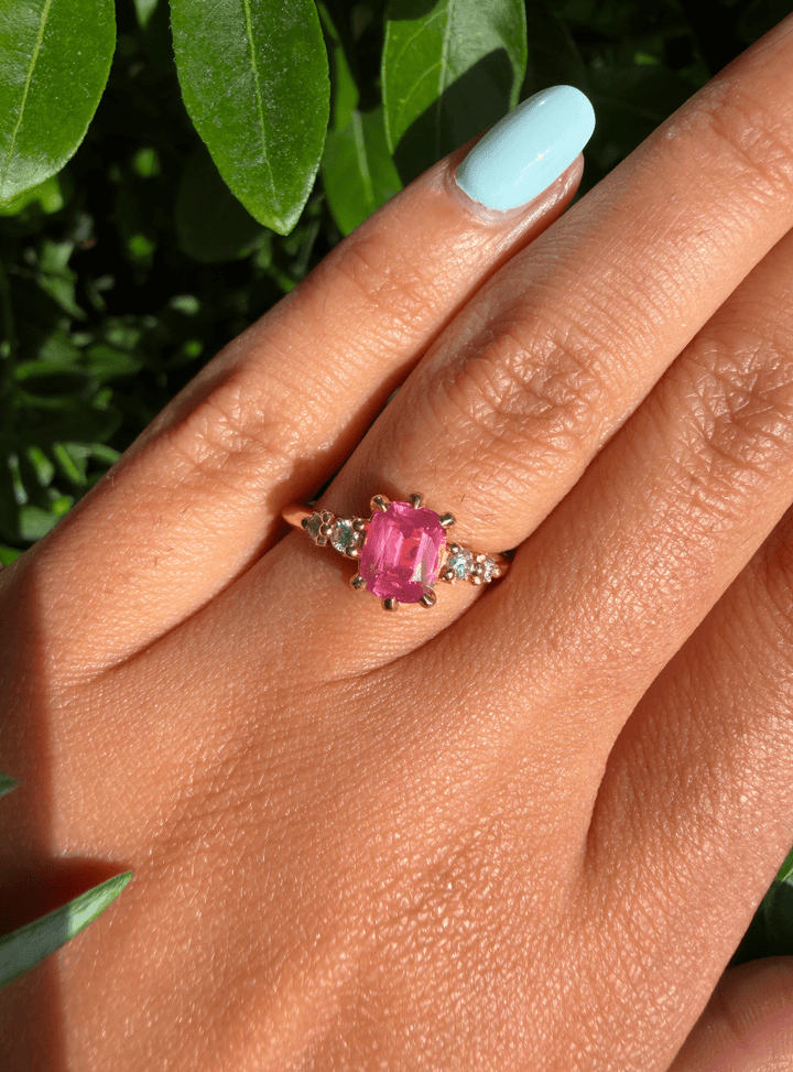 18k Yellow Gold Spinel ring - Kingdom Jewelry