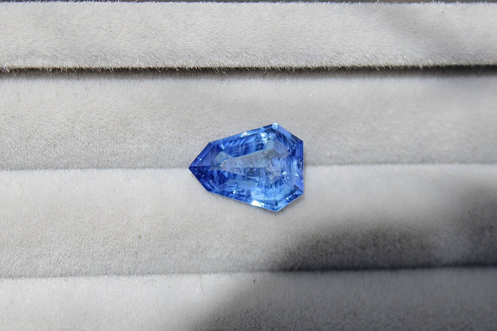 1.90ct Shield Royal Blue Sapphire - Kingdom Jewelry