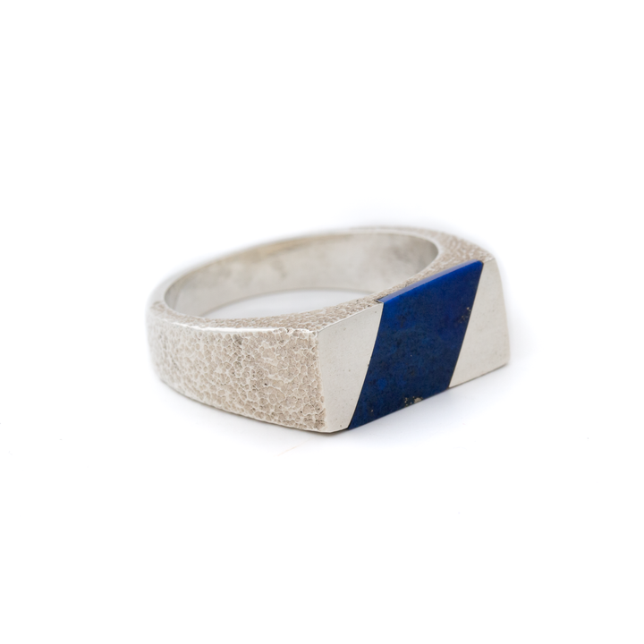 Silver x Sleek Lapis Lazuli Textured Rhombus Inlay Signet