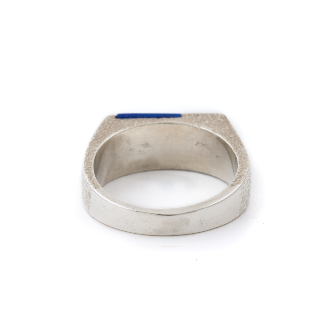 Silver x Sleek Lapis Lazuli Textured Rhombus Inlay Signet