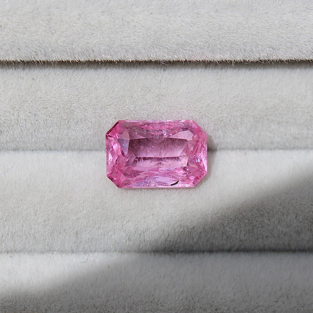 
                      
                        2.20ct Radiant Hot Pink Sapphire - Kingdom Jewelry
                      
                    