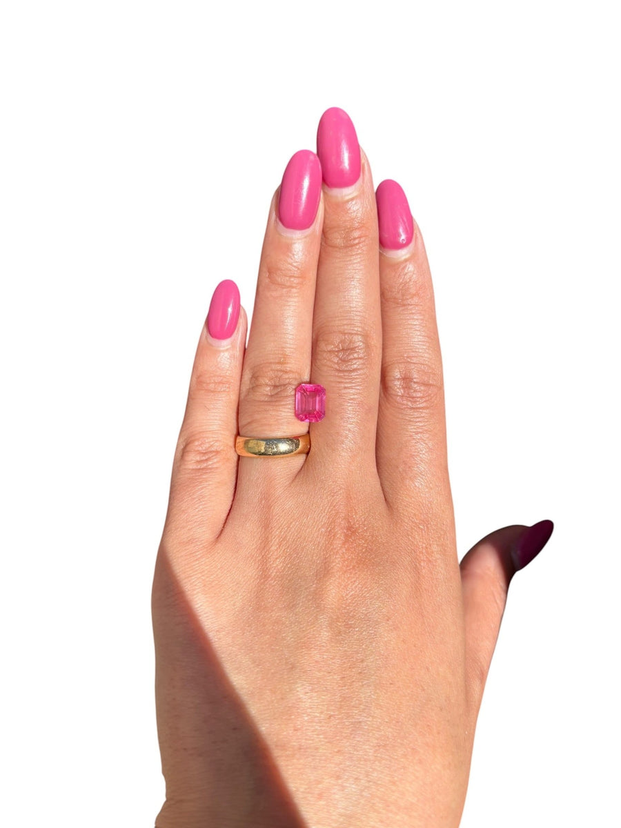 2.533ct Vivid Pink Mahenge Spinel - Kingdom Jewelry