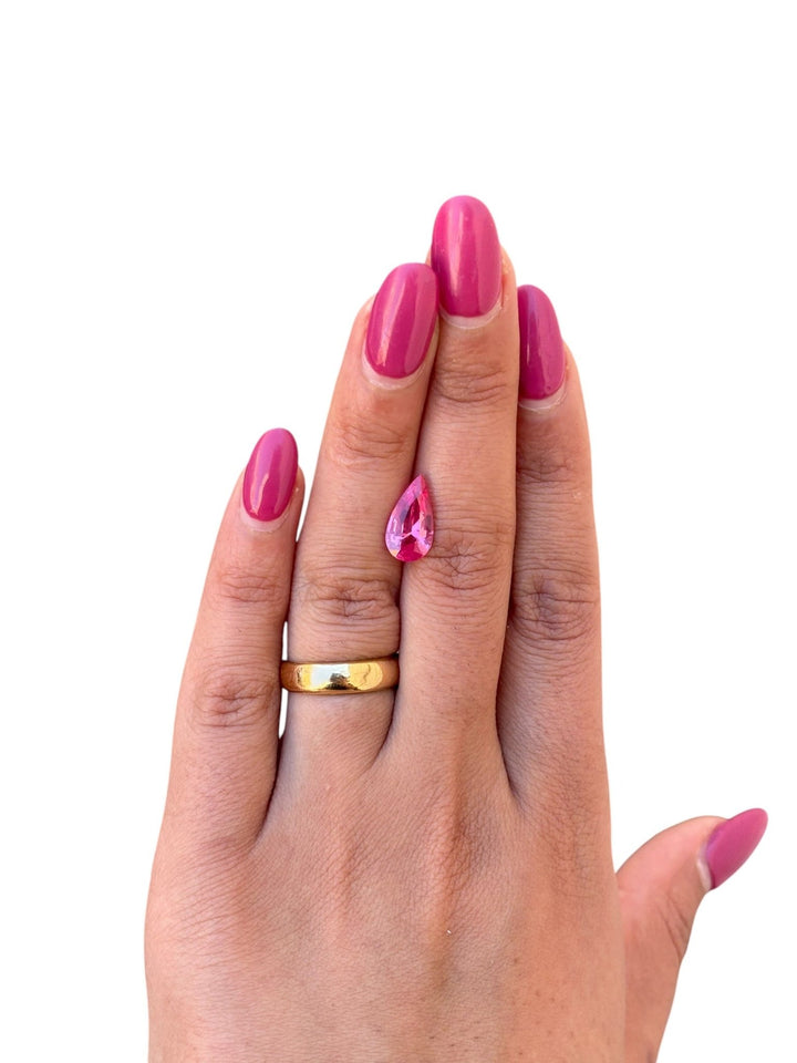 2.586 ct Vivid Pink Mahenge Spinel - Kingdom Jewelry