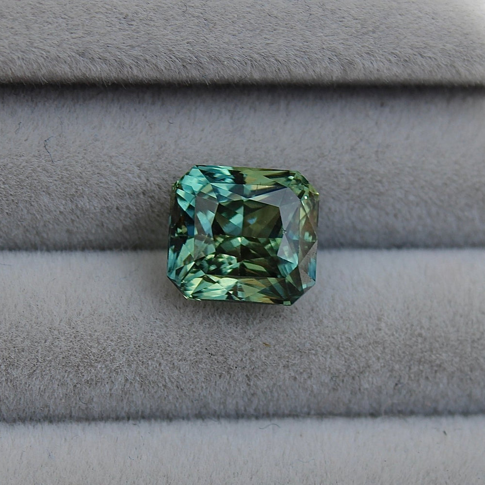 
                      
                        3.55ct Asscher Aqua Green Sapphire - Kingdom Jewelry
                      
                    