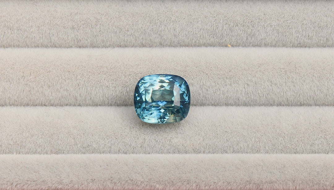 3.61ct Cushion Cut Sapphire - Kingdom Jewelry