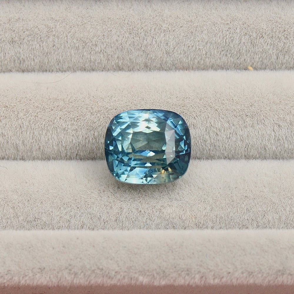 3.61ct Cushion Cut Sapphire - Kingdom Jewelry