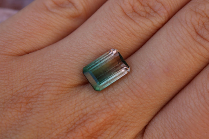 4.38ct Bi Colour Tourmaline - Kingdom Jewelry